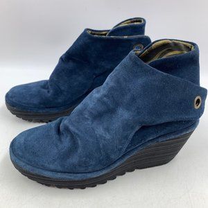Fly London women 37 6.5 Bootie Yama Platform Wedge
